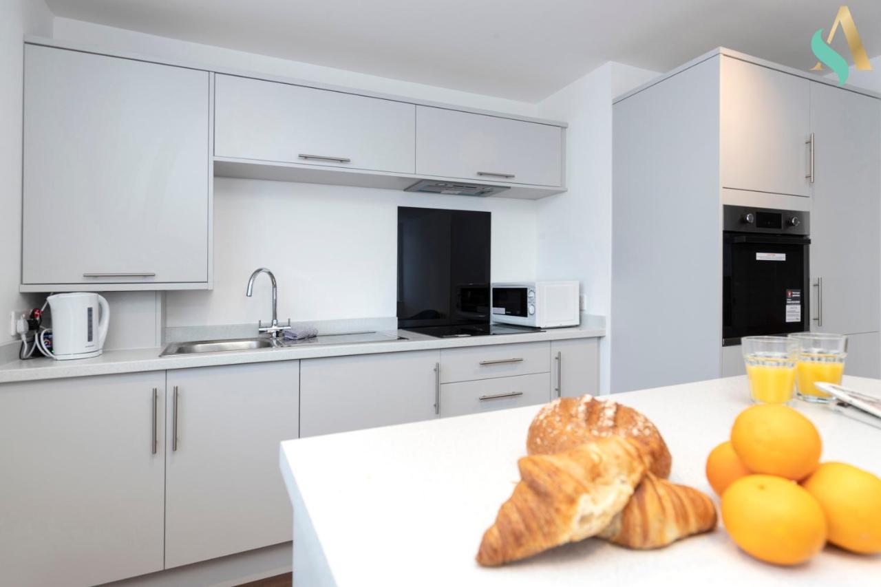 Globe Apartments 吉斯伯勒 外观 照片