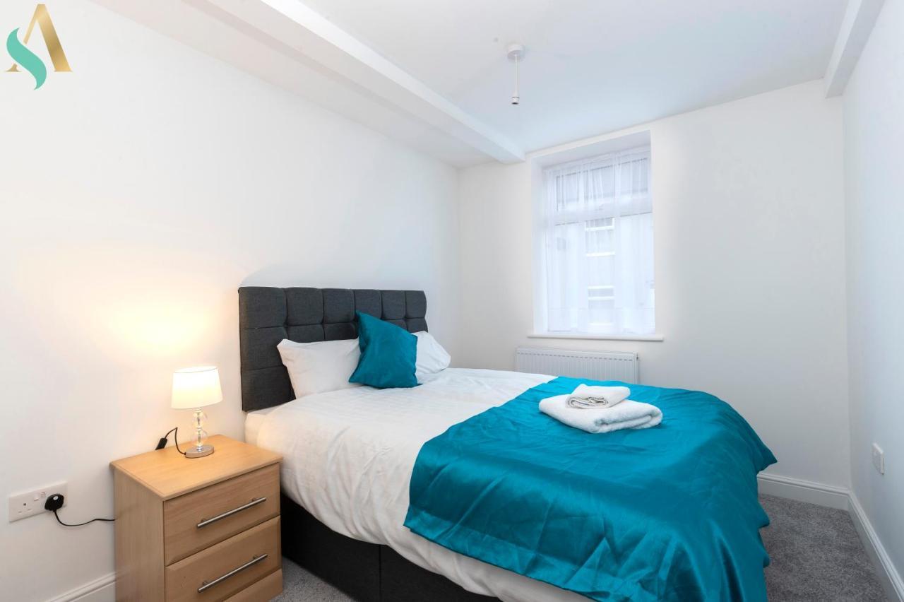 Globe Apartments 吉斯伯勒 外观 照片